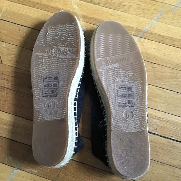 Luxe Soludos Ladies Size 6 Black Espadrille Shoes w/ Champagne Accents,MINT - Picture 5 of 5